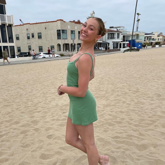 Amazon Spring Green Mini Dress - Picture 2 of 3